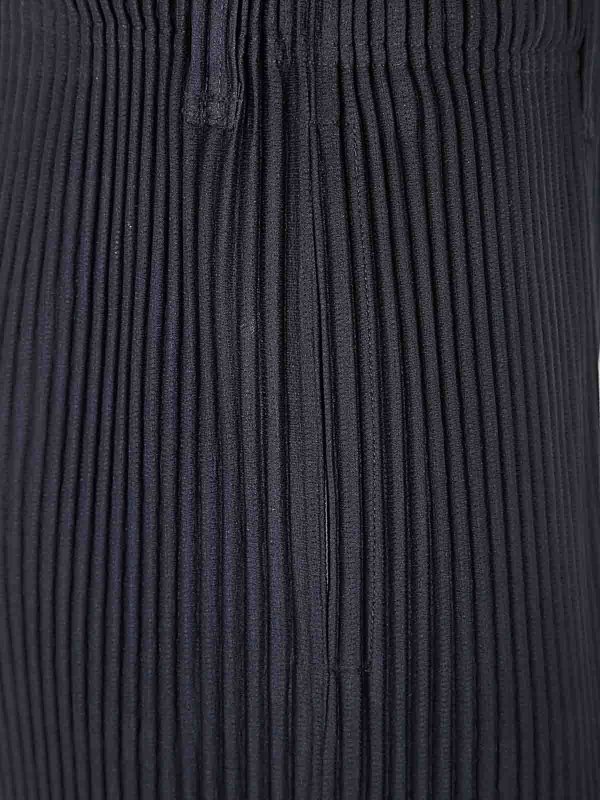 The Best Shops HOMME PLISSÉ ISSEY MIYAKE: casual trousers - Basics Trousers