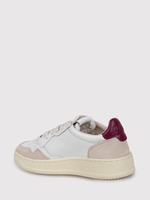 スニーカー - 赤 shop online: AUTRY