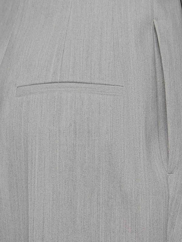 The Best Shops JACQUEMUS: カジュアルトラウザー - カジュアルパンツ - ライトグレー