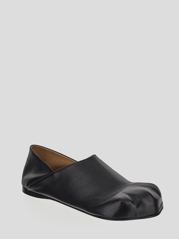J.W. ANDERSON: flat shoes online - Leather flats
