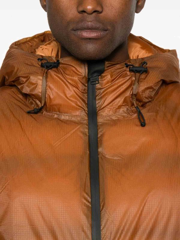 ダウンジャケット - ブラウン shop online: RAINS