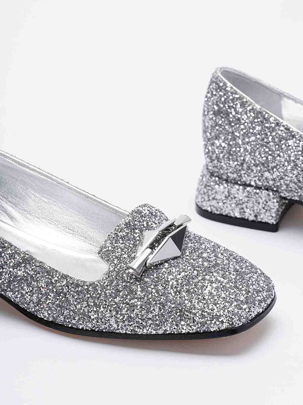 JIMMY CHOO buy online フラットシューズ - 銀