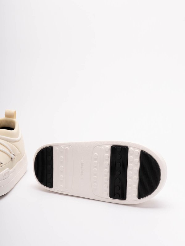 Sneakers shop online: Moon Boot