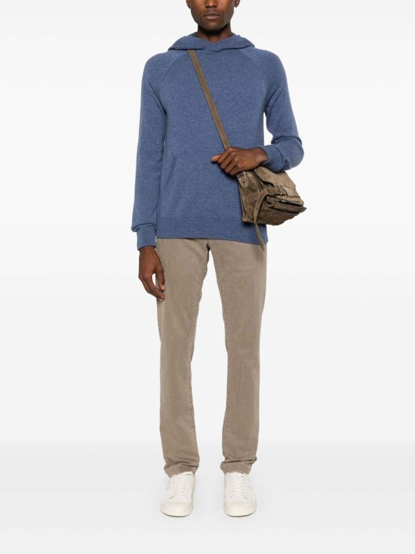 カジュアルパンツ - グレー shop online: JACOB COHEN