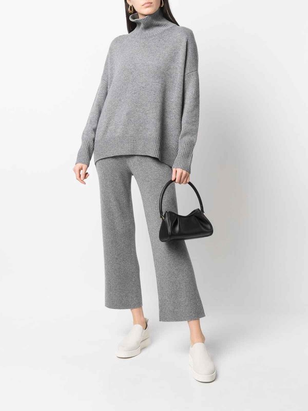 Pull Col Roulé - Gris Clair shop online: LISA YANG