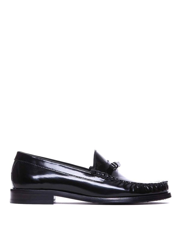 Stuart Weitzman: classic shoes - Lottie Bow Loafers