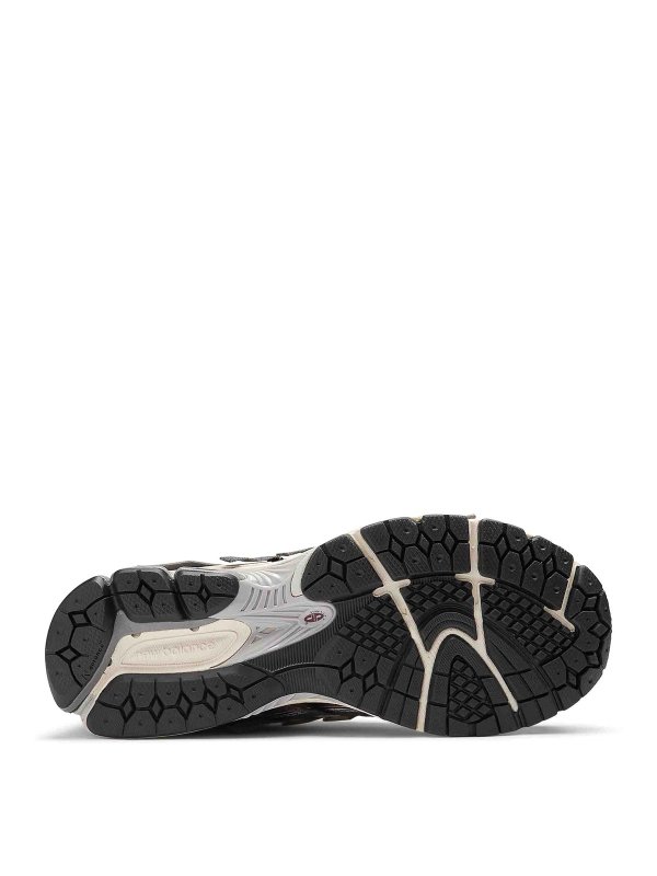 NEW BALANCE: クラッシックシューズ online - クラシックシューズ - 銀