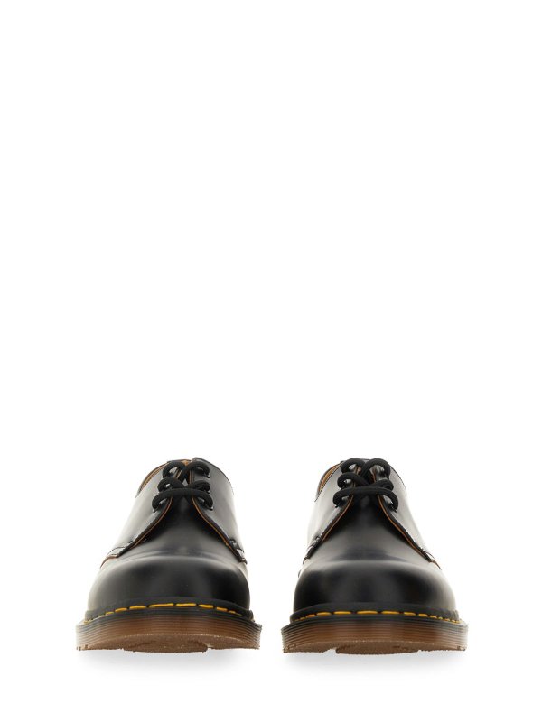 編み上げ靴 - 黒 shop online: DR. MARTENS