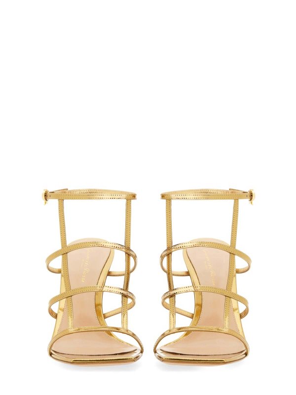 サンダル - 金 shop online: Gianvito Rossi