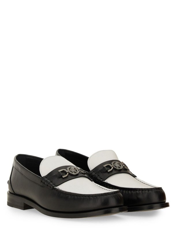 VERSACE: Mocassins & Chaussures bateau online - Mocassins - Blanc