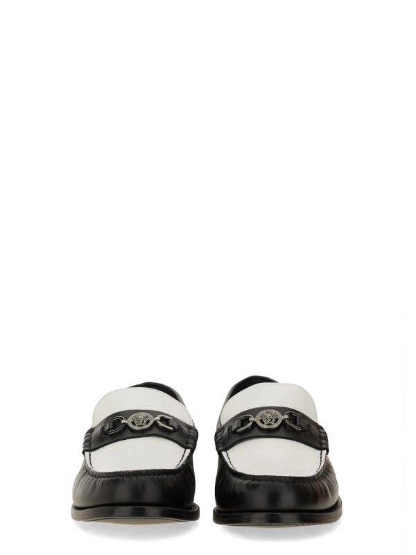 The Best Shops VERSACE: Mocassins & Chaussures bateau - Mocassins - Blanc
