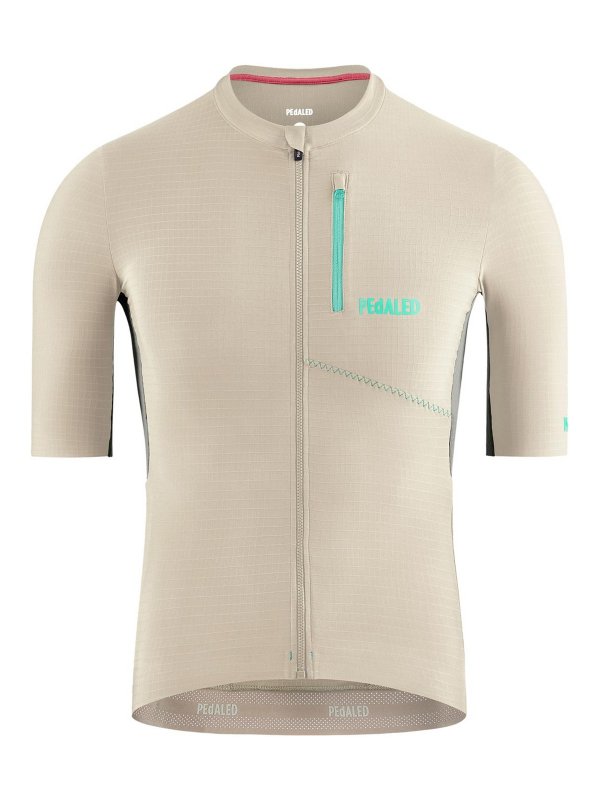 PEDALED: Robes courtes - Robe Courte - Beige