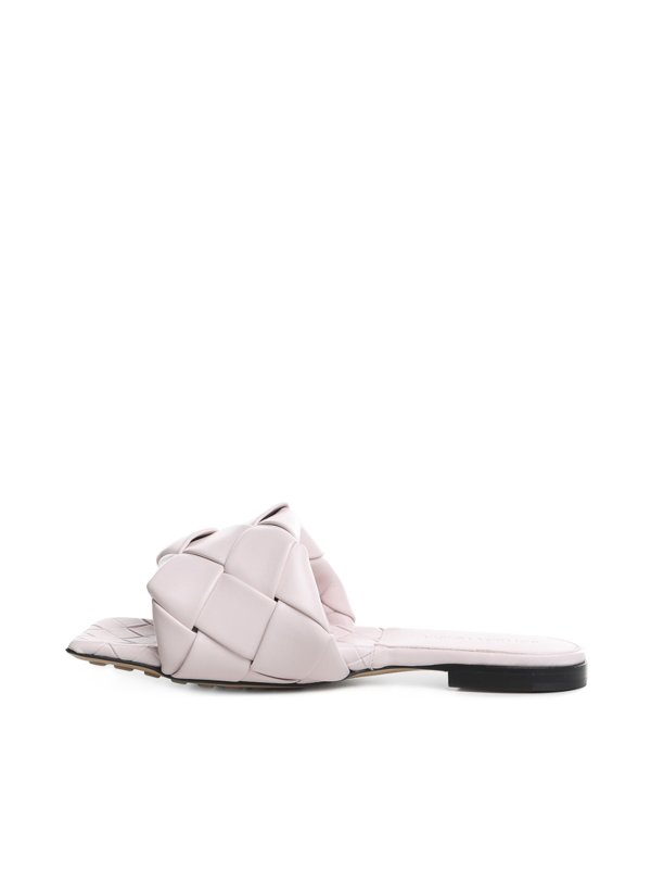 サンダル - ベージュ shop online: BOTTEGA VENETA
