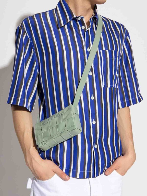 クロスボディバッグ - 緑 shop online: BOTTEGA VENETA