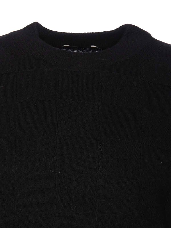 Black Sweater shop online: HOSIO