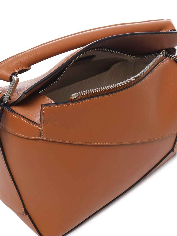 Sac Bandoulière - Marron shop online: LOEWE