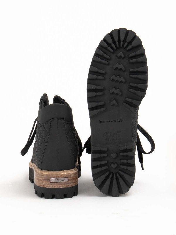 Boots shop online: Le Silla