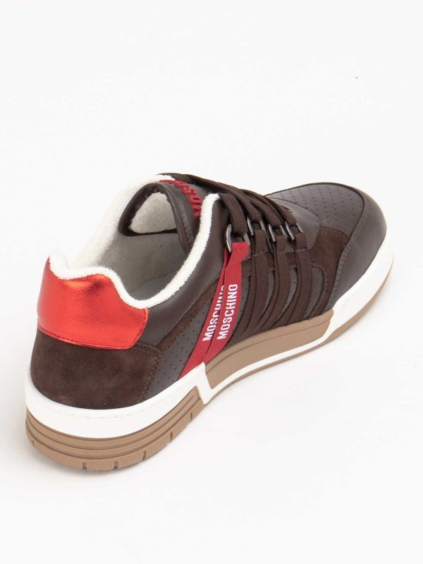 The Best Shops MOSCHINO: Chaussures de sport - Baskets - Marron