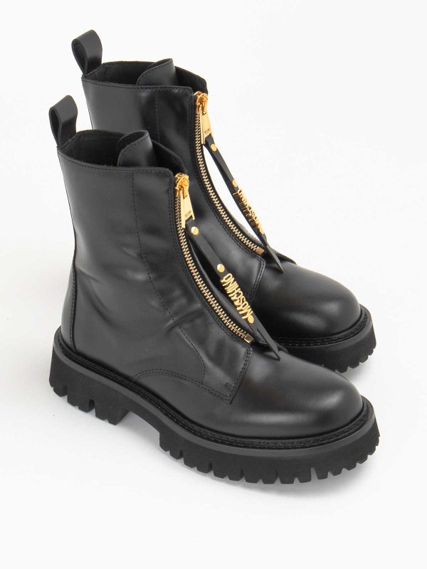 MOSCHINO: tronchetti online - Stivaletti