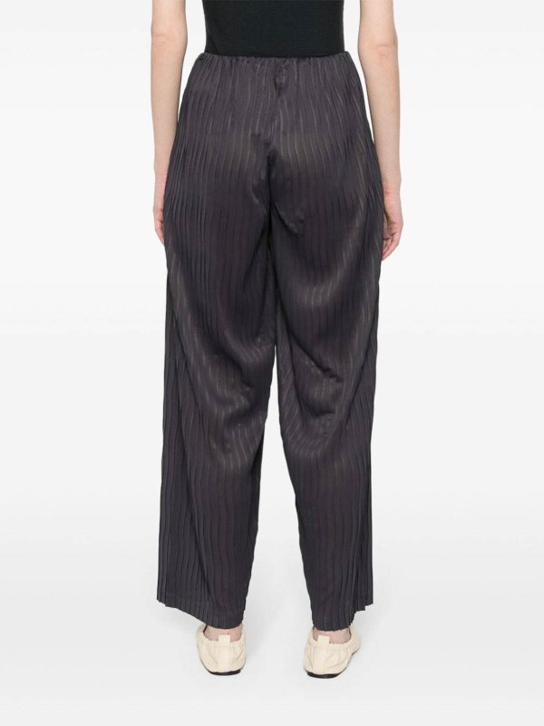 The Best Shops GIORGIO ARMANI: カジュアルトラウザー - カジュアルパンツ - 黒