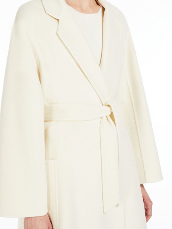 The Best Shops Max Mara: Kurzer Mantel - Weiß