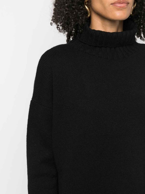 クルーネック - 黒 shop online: Max Mara