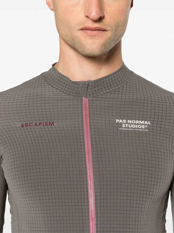 The Best Shops PAS NORMAL STUDIOS: Tops & Tank tops - Escapism Lightweight Performance Top