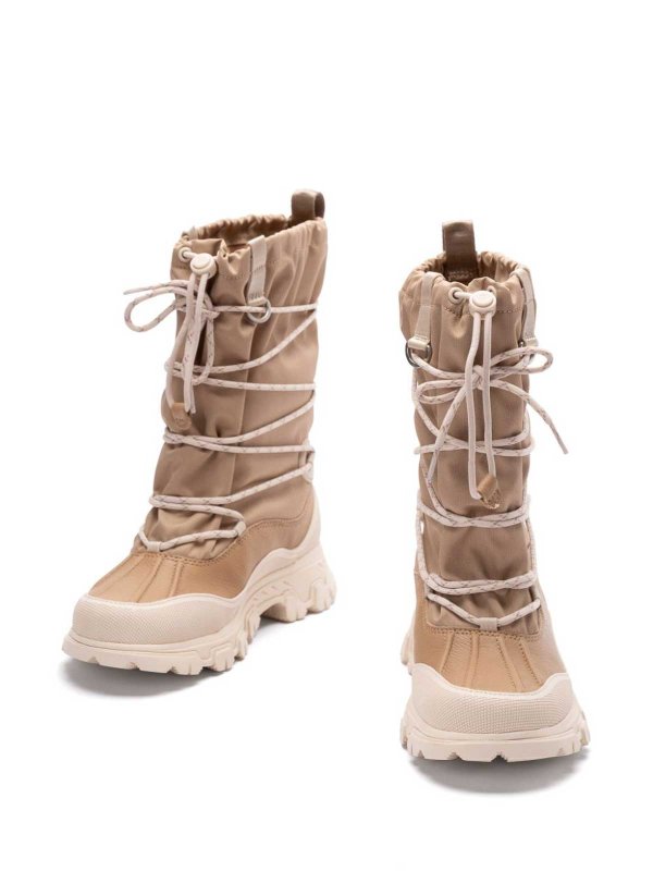 The Best Shops UGG: Woman Metropeak Boots