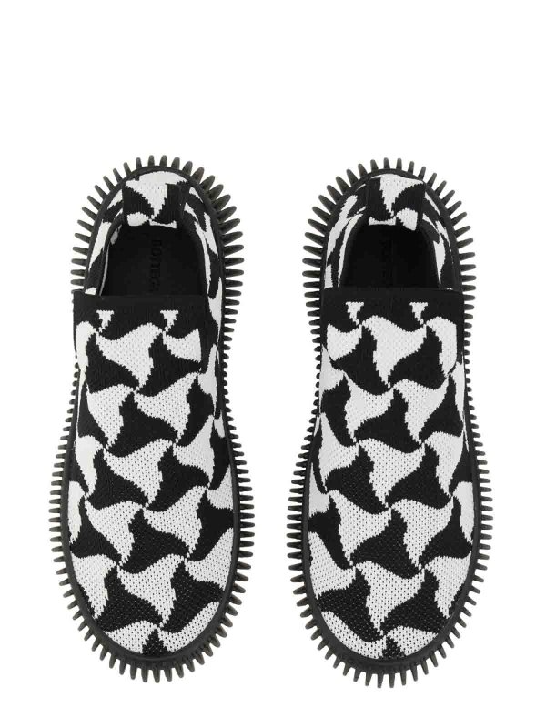 BOTTEGA VENETA: スニーカー online - スニーカー - 黒