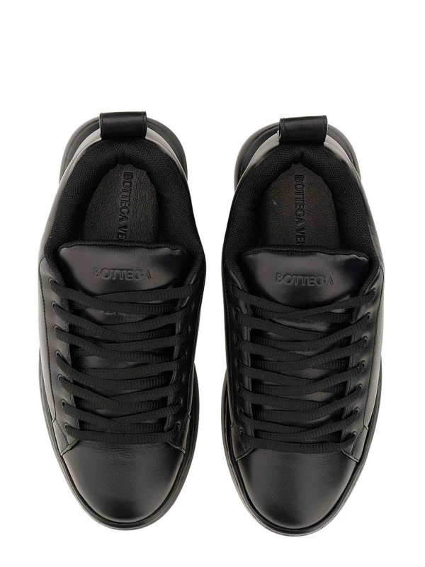 スニーカー - 黒 shop online: BOTTEGA VENETA