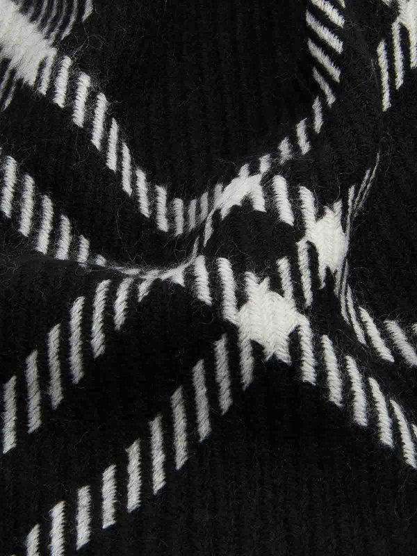 スカーフ - マルチカラー shop online: BARBOUR