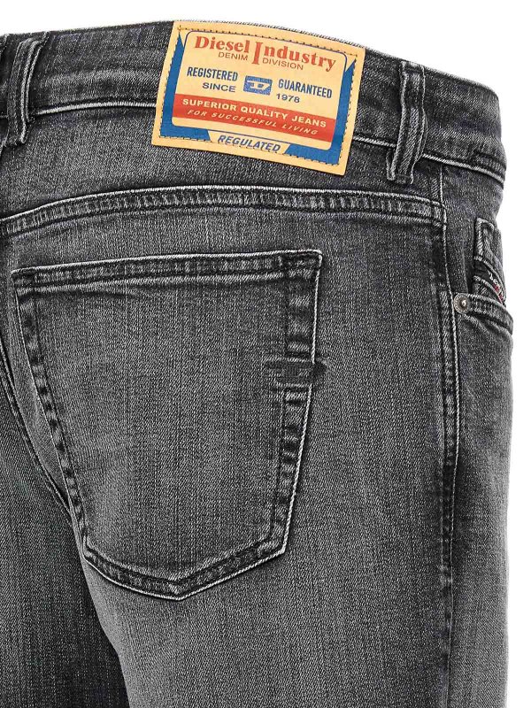 Jeans 09L01 piÃ¹ sottili del 1979 shop online: DIESEL