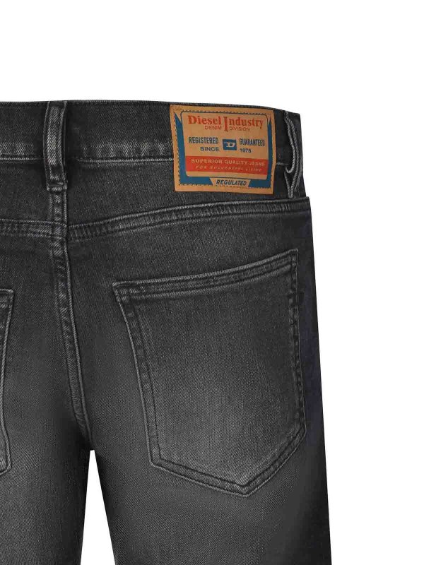 ブーツカットジーンズ - ダークウォッシュ shop online: DIESEL