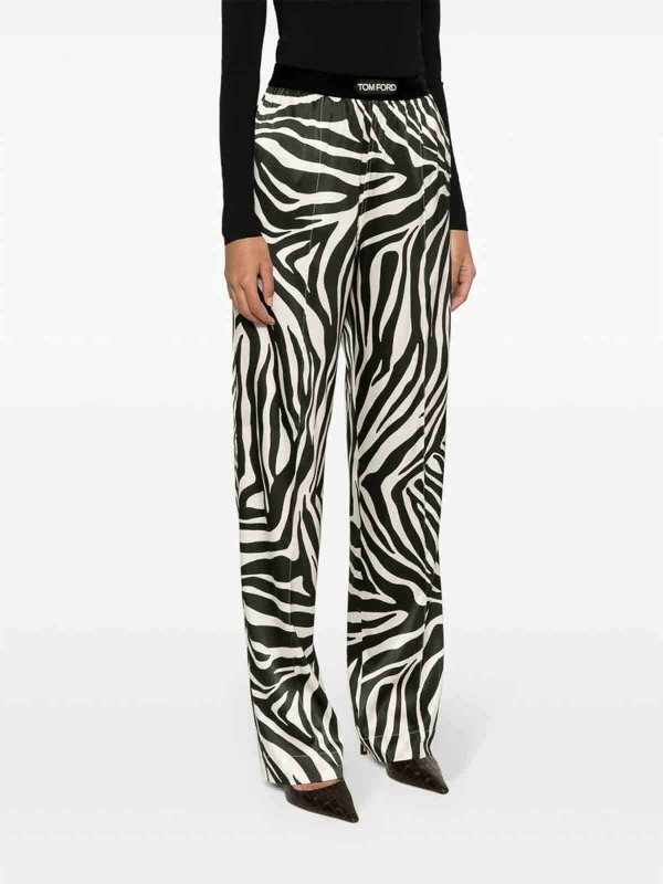 The Best Shops TOM FORD: カジュアルトラウザー - カジュアルパンツ - 黒