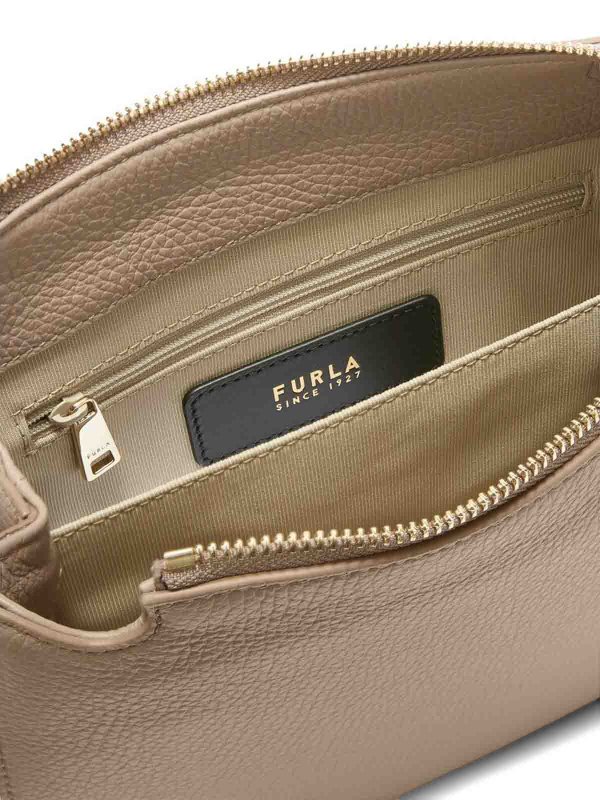 Bag shop online: FURLA