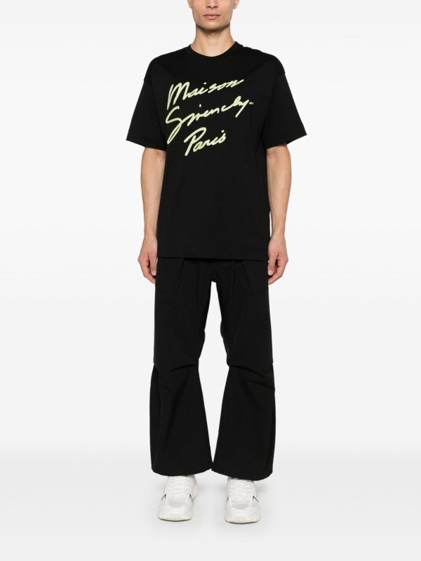 GIVENCHY: T-shirts online - T-Shirt - Schwarz