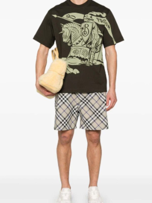 BURBERRY: Camisetas online - Camiseta - Verde