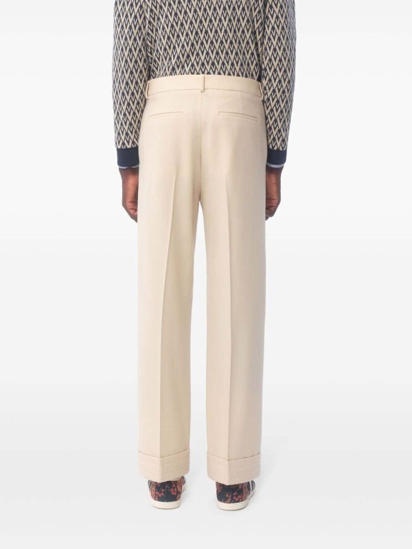 ショートパンツ - クリーム shop online: VALENTINO