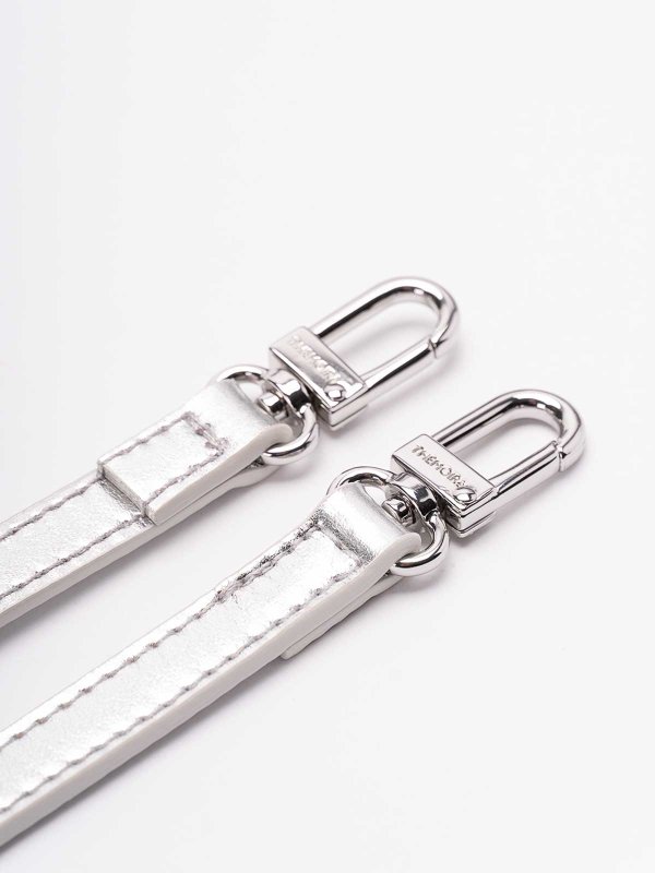 クラッチバッグ - 銀 shop online: THEMOIRè