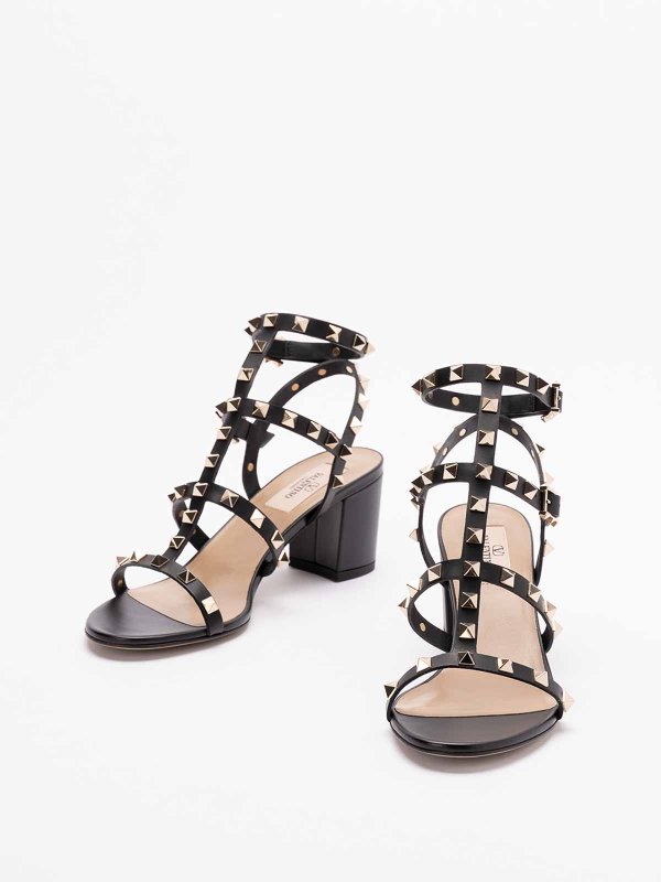 VALENTINO GARAVANI: サンダル online - サンダル - 黒