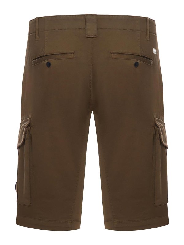 C.P. COMPANY: Shorts online - Shorts - Verde