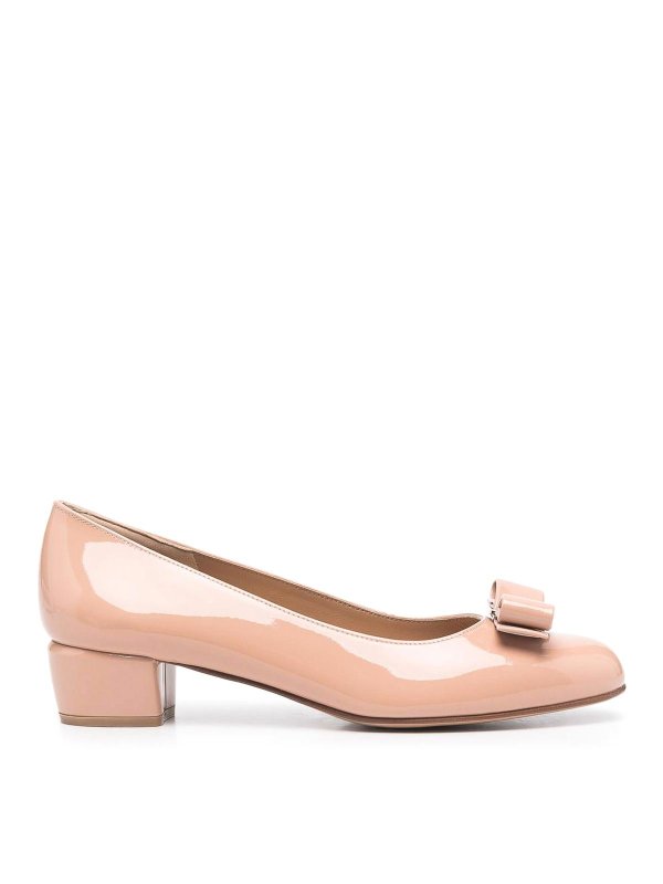 FERRAGAMO: court shoes - Leather pumps