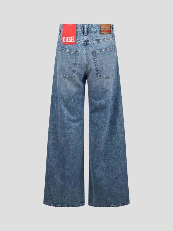 DIESEL: jeans bootcut online - Relaxed Jeans 1996 D-Sire