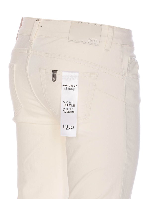 The Best Shops Liu Jo: ブーツカットジーンズ - ブーツカットジーンズ - 白