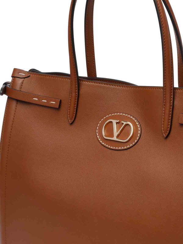 トートバッグ - ブラウン shop online: VALENTINO GARAVANI