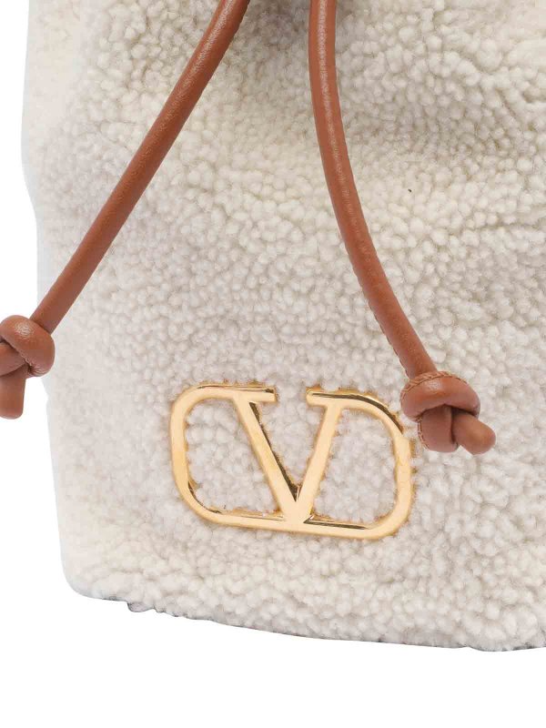 バケットバッグ - 白 shop online: VALENTINO GARAVANI