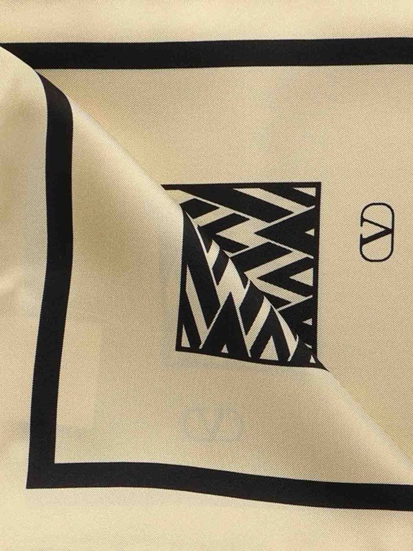 The Best Shops VALENTINO GARAVANI: Bufandas y pañuelos - Bufanda - Negro