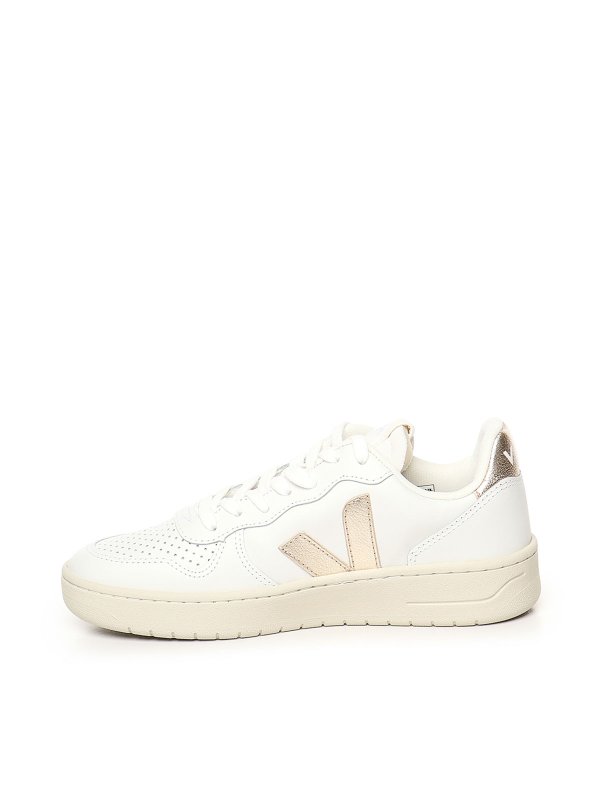 Sneakers shop online: VEJA