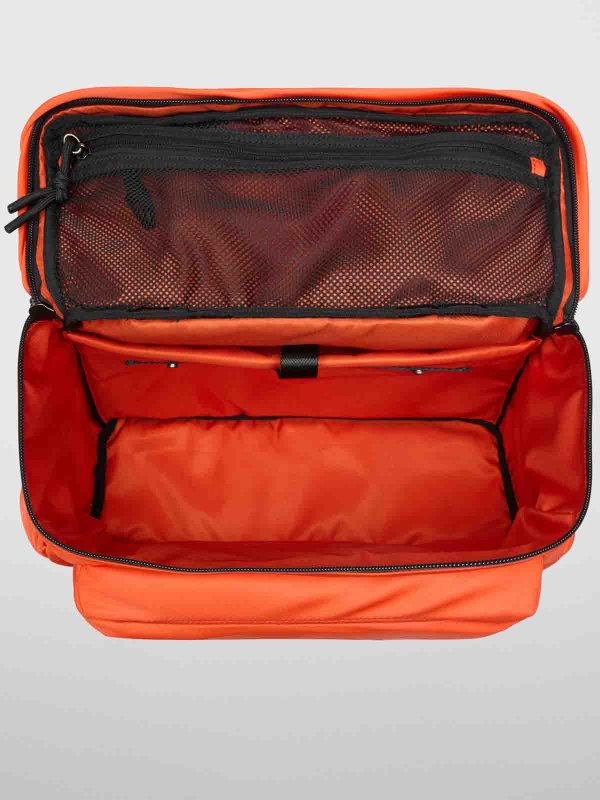 East+West backpack shop online: DONE