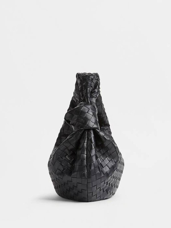 BOTTEGA VENETA: クロスボディバッグ online - クロスボディバッグ - 黒